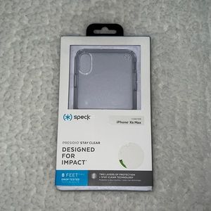 Speck clear phone case for iPhone XS Max